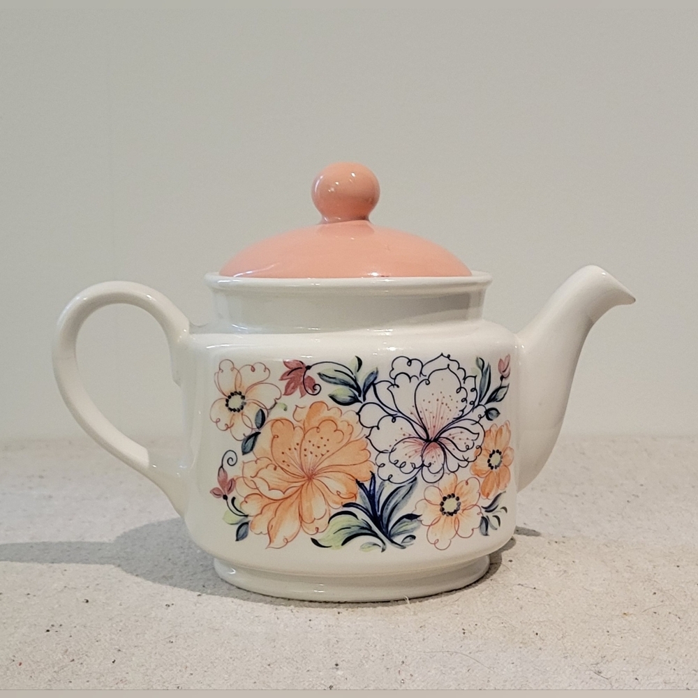 Vintage Floral Teapot